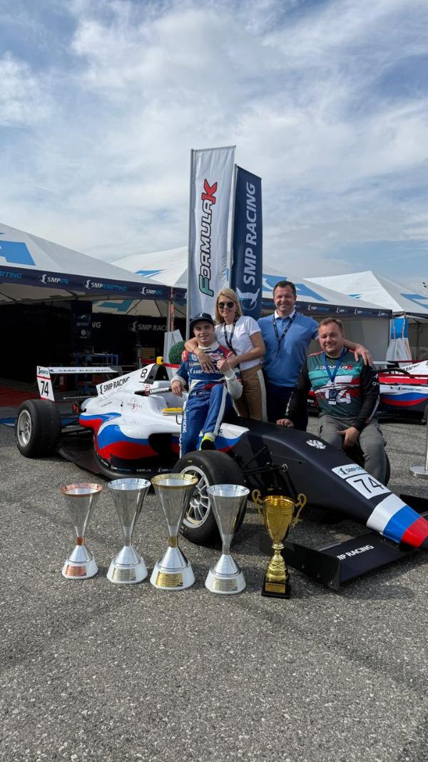 Владимир Верхоланцев победитель этапа Чемпионата России F4